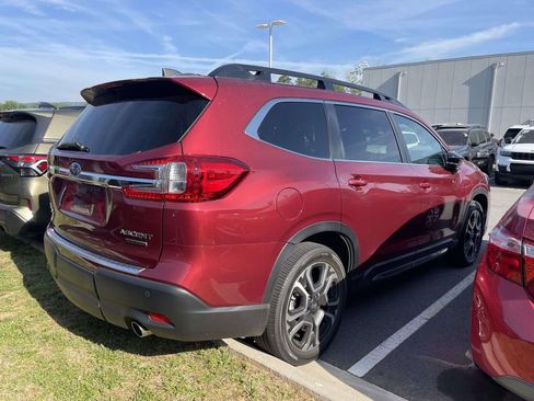 Used 2024 Subaru Ascent Limited w/ Technology Package AWD/4WD image 4