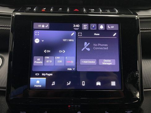 Used 2023 Jeep Grand Cherokee L Laredo AWD/4WD image 23