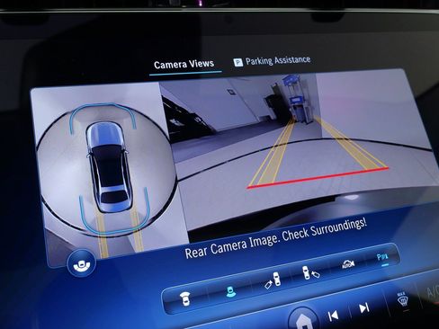 Used 2025 Mercedes-Benz E 350 4MATIC Sedan image 59