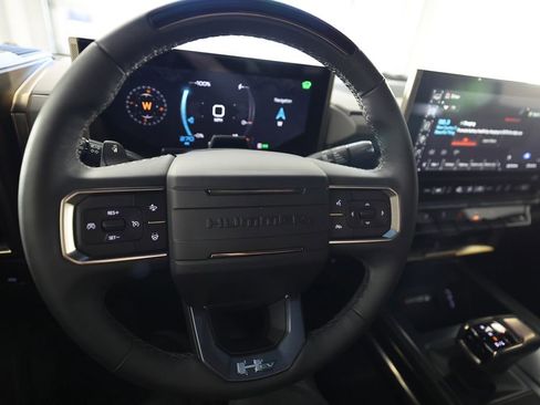 Used 2024 GMC Hummer EV 3X image 22