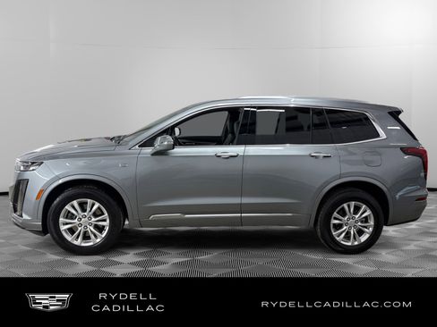 Certified 2024 Cadillac XT6 Luxury AWD/4WD image 2