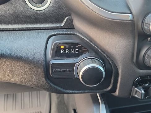 Used 2021 RAM 1500 Big Horn RWD image 27