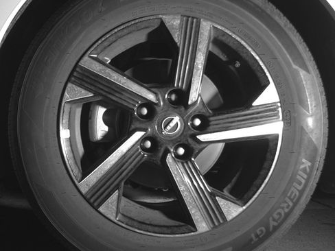 Used 2025 Nissan Sentra SV FWD image 12