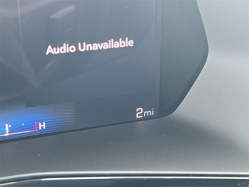 New 2025 Chevrolet Colorado LT w/ LT Convenience Package image 12