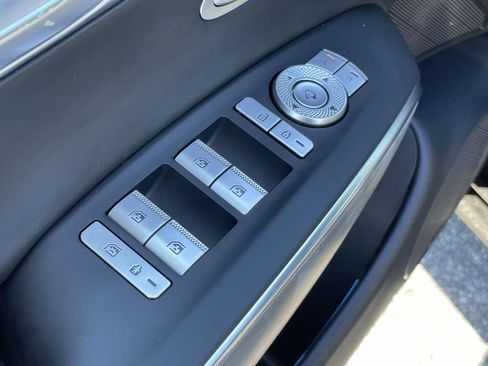 Certified 2024 Genesis GV70 3.5T Sport w/ Sport Advanced Package image 17