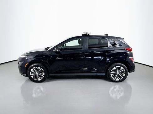 Used 2023 Hyundai Kona SE w/ Cargo Package image 6