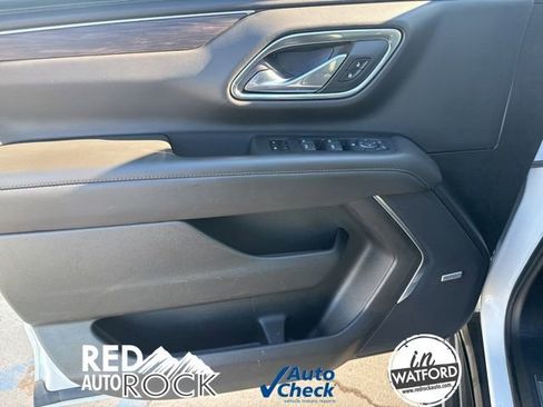 Used 2024 Chevrolet Suburban LT image 21