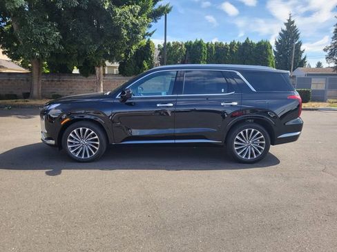 Certified 2025 Hyundai Palisade Calligraphy image 2