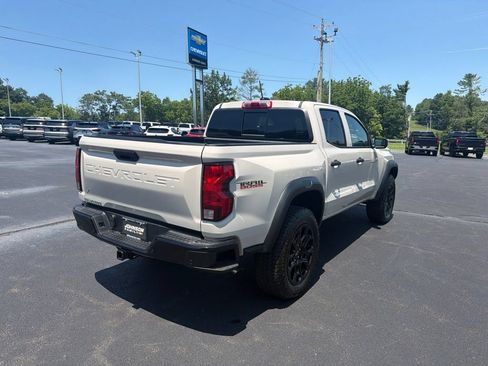 New 2026 Chevrolet Colorado Trail Boss AWD/4WD image 8