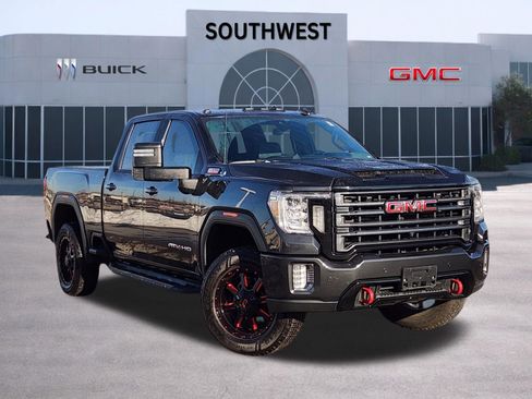 Used 2020 GMC Sierra 2500 AT4 w/ AT4 Premium Package image 1