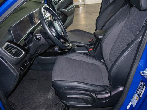 Used 2024 Kia Seltos S image 8