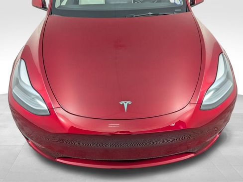 Used 2024 Tesla Model Y Long Range image 51