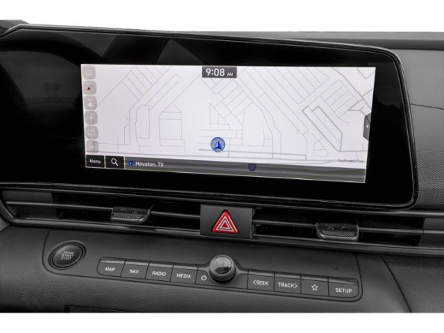 Used 2025 Hyundai Elantra SEL FWD image 13