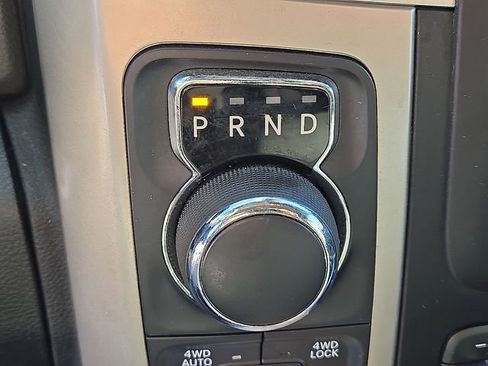 Used 2017 RAM 1500 Big Horn image 16