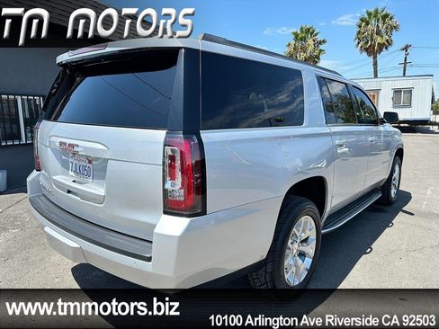 Used 2015 GMC Yukon XL SLT w/ Open Road Package RWD image 24