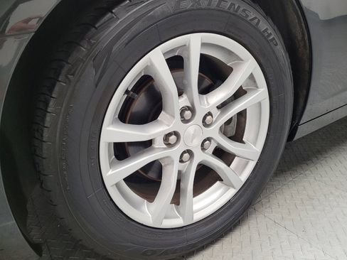 Used 2014 Chevrolet Camaro LS RWD image 31