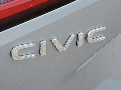 Used 2024 Honda Civic EX-L image 33