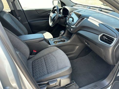 Used 2022 Chevrolet Equinox LT image 20