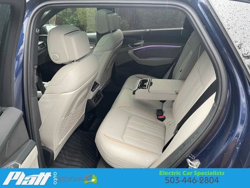 Used 2022 Audi e-tron Chronos w/ Chronos Package image 45