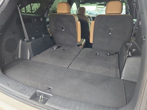 Certified 2024 Kia Sorento SX Prestige w/ Olive Brown Leather Package image 35