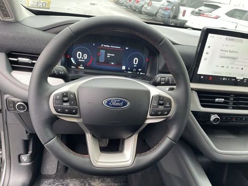 New 2026 Ford Explorer Active AWD/4WD image 15