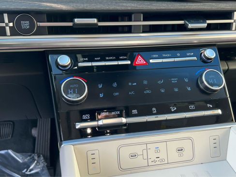 New 2026 Hyundai Santa Fe Calligraphy AWD/4WD image 37