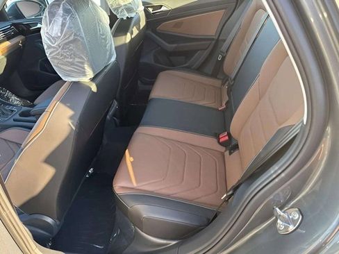 New 2026 Volkswagen Jetta SEL image 9