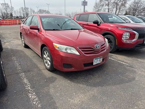 Used 2011 Toyota Camry LE w/ LE Extra-Value Pkg image 1