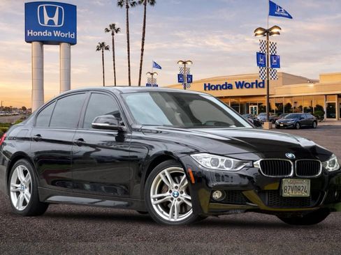 Used 2015 BMW 328i Sedan RWD image 2