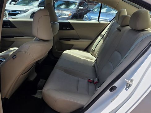 Used 2013 Honda Accord EX-L image 21