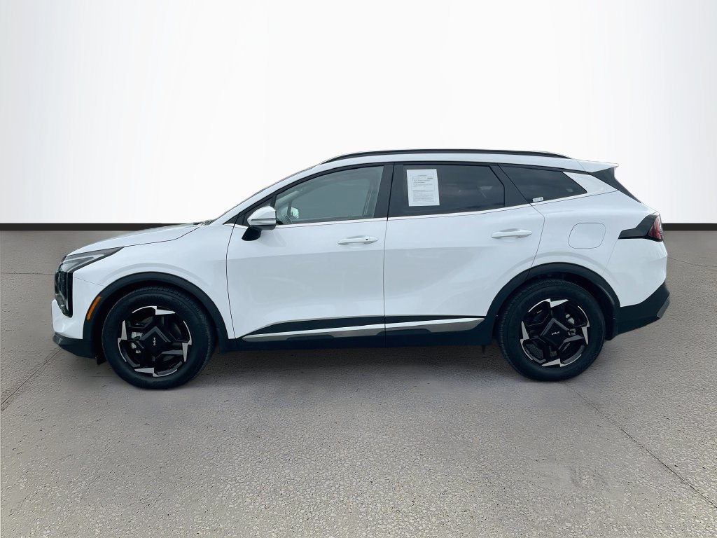 Used 2026 Kia Sportage EX w/ EX Panorama Roof Package FWD image 4
