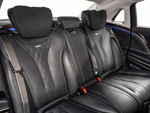 Used 2016 Mercedes-Benz Maybach S 600 image 35