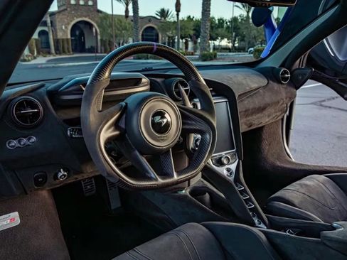 Used 2020 McLaren 720S Spider RWD image 13