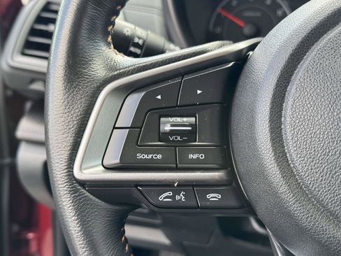 Used 2019 Subaru Crosstrek 2.0i Premium image 22