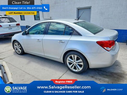 Used 2013 Chevrolet Cruze LTZ FWD image 3
