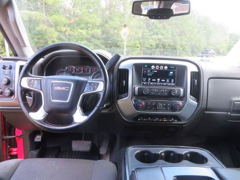 Used 2019 GMC Sierra 2500 SLE AWD/4WD image 13