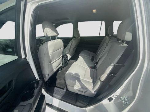 Certified 2023 Honda Passport EX-L image 23