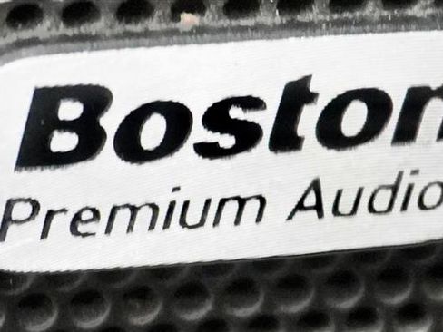 Used 2013 Chevrolet Camaro LT image 27