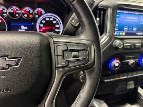 Used 2021 Chevrolet Silverado 1500 LT Trail Boss w/ LPO, Dark Essentials Package AWD/4WD image 15