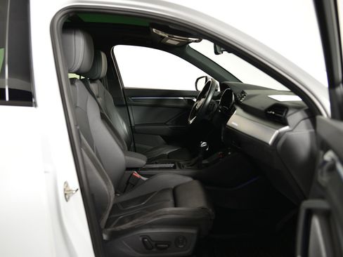 Used 2022 Audi Q3 2.0T Premium Plus w/ Premium Plus Package image 19