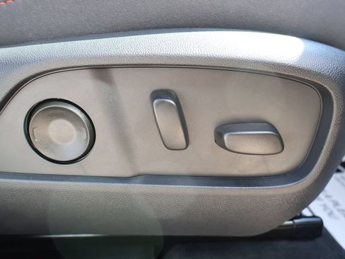 New 2027 Chevrolet Equinox RS w/ Safety and Technology Package AWD/4WD image 35
