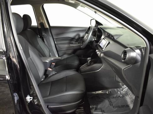 Certified 2024 Nissan Kicks S image 32