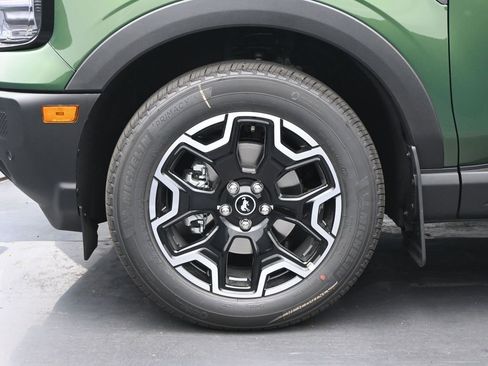 New 2025 Ford Bronco Sport Outer Banks w/ Outer Banks Tech Package+ image 10