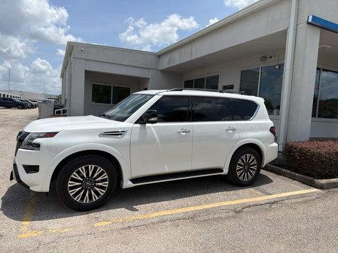 Used 2023 Nissan Armada SL w/ Midnight Edition Package RWD image 1