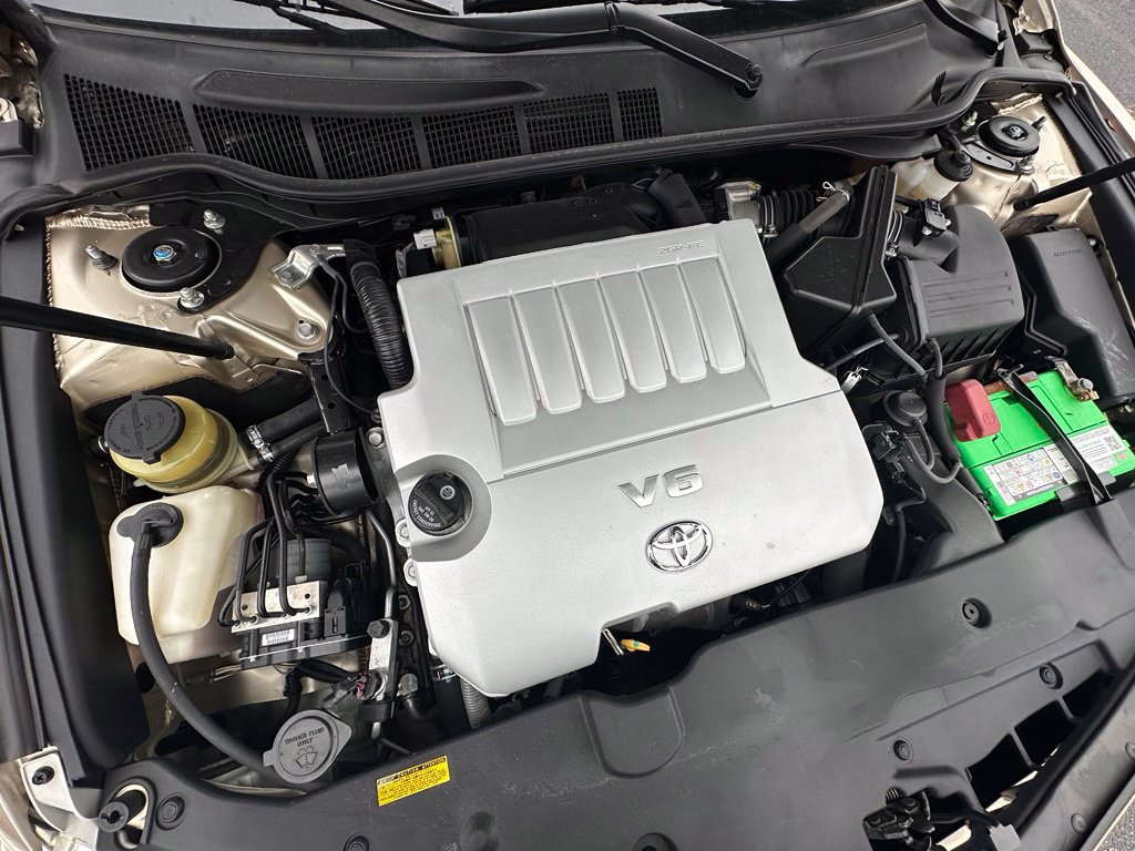 Used 2011 Toyota Camry XLE FWD image 38