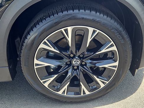 Used 2024 MAZDA CX-90 Plug-In Hybrid w/ Premium Plus AWD/4WD image 10