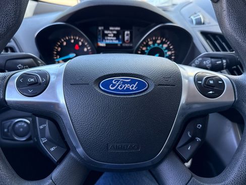 Used 2014 Ford Escape SE w/ Equipment Group 201A image 16