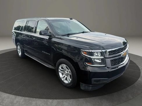 Used 2017 Chevrolet Suburban LT AWD/4WD image 5