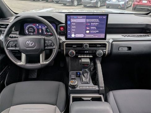 Used 2024 Toyota Tacoma TRD Off-Road image 16