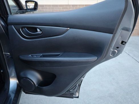 Used 2021 Nissan Rogue Sport S image 20